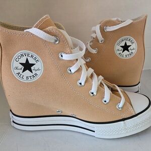 Converse Shoes Chuck Taylor All Star Wedge Coastal Dune A13531C Size 8.5 Women’s